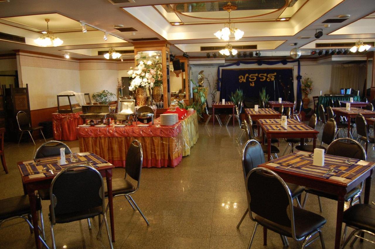 Chiangmai Ratanakosin Hotel - Chiang Mai — Photos 2